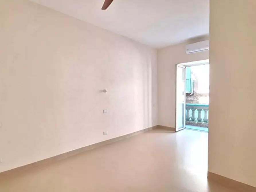 Immagine 10 di Appartamento in vendita  in Vico S. Eframo a Napoli