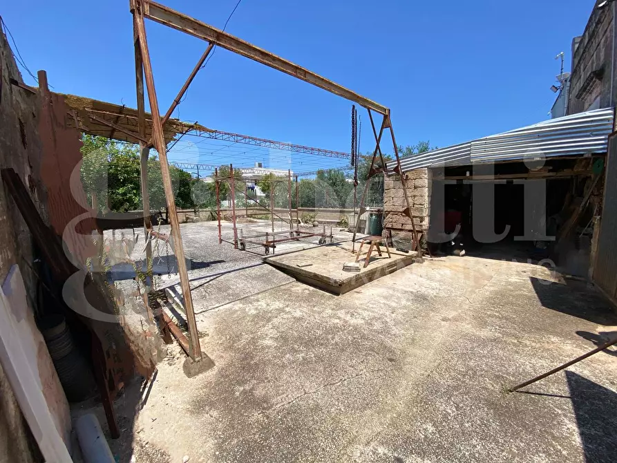 Immagine 6 di Terreno residenziale in vendita  in Via Capirro I a Trani