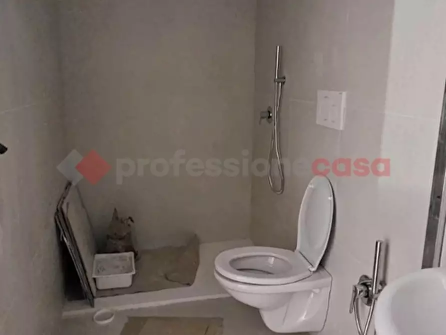 Immagine 4 di Attività commerciale in affitto  in Via DELL'ERBA a Monopoli