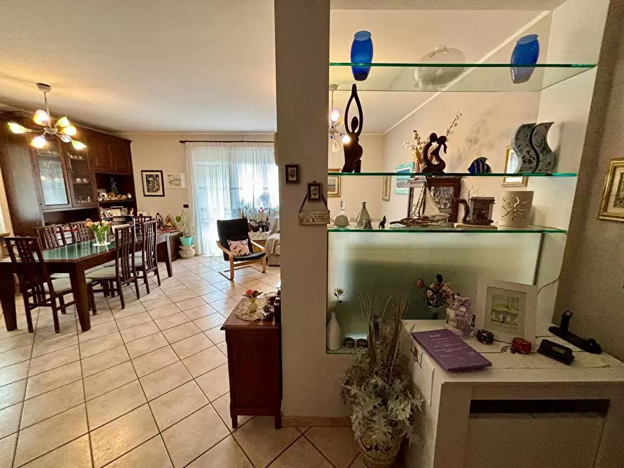 Immagine 3 di Appartamento in vendita  in Via Domenico Berti a Orbassano