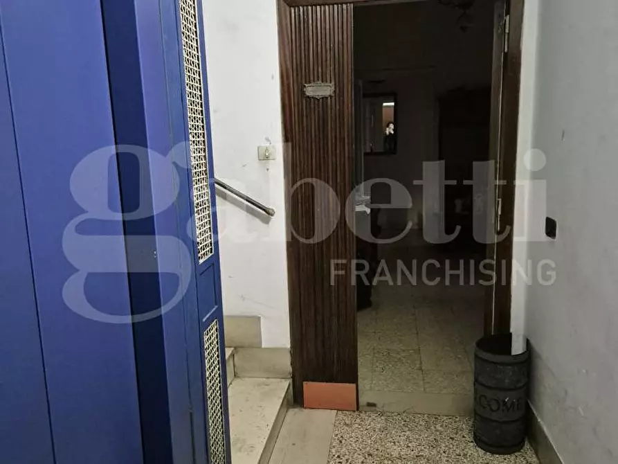 Immagine 1 di Appartamento in vendita  in Via De Simone, 27 a Torre Annunziata