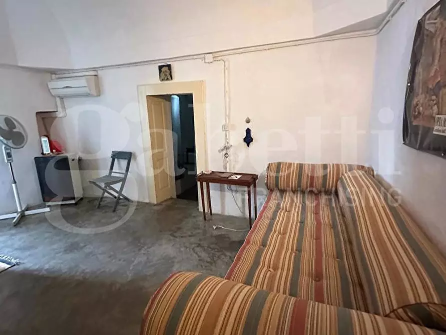 Immagine 6 di Casa indipendente in vendita  in Via Giuseppe Giusti a Ostuni