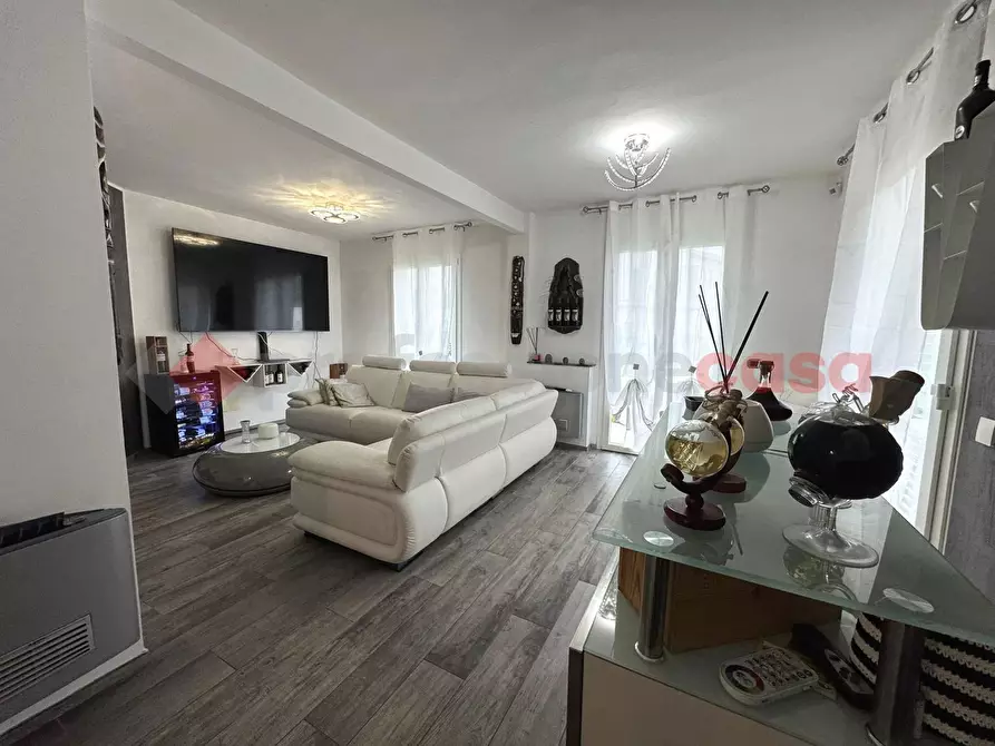 Immagine 4 di Villa in vendita  in Via BARTOLENA a Livorno