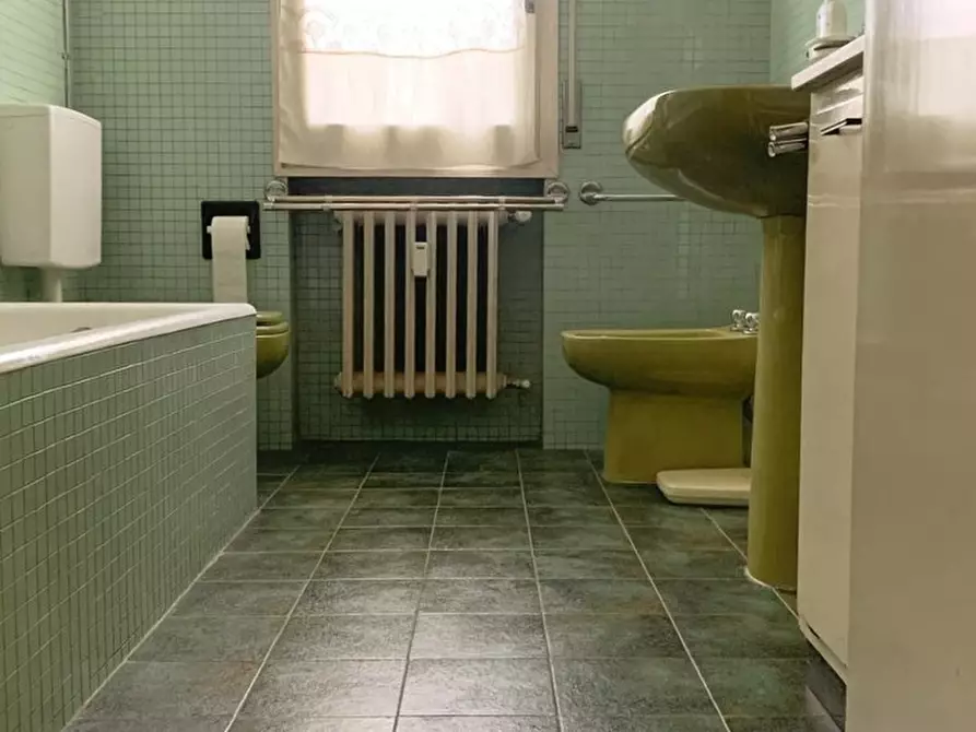 Immagine 15 di Appartamento in vendita  in Via Toscana, 24/2 a Bologna