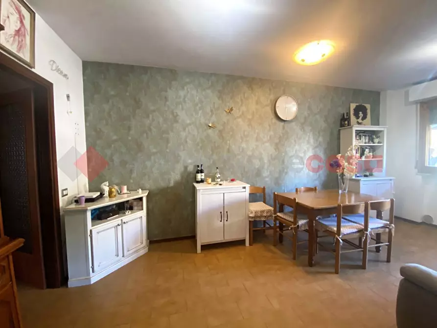 Immagine 4 di Appartamento in vendita  in Via Palmiro Togliatti a Castelfiorentino