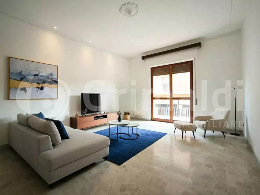 Immagine 1 di Appartamento in vendita  in Viale XX SETTEMBRE, 74 a Carrara