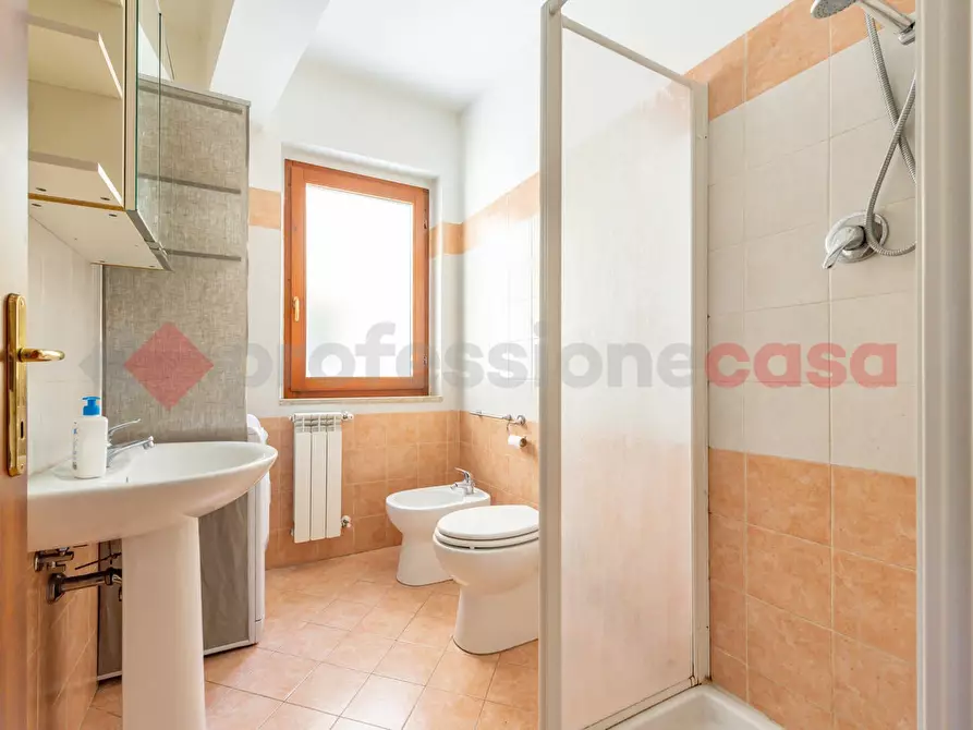 Immagine 9 di Appartamento in vendita  in Via delle Passiflore, 19 a Roma