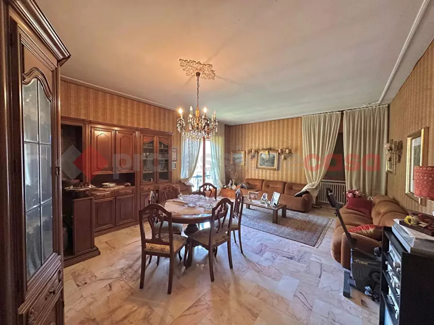 Immagine 17 di Villa in vendita  in Via Delle Robinie a Opera