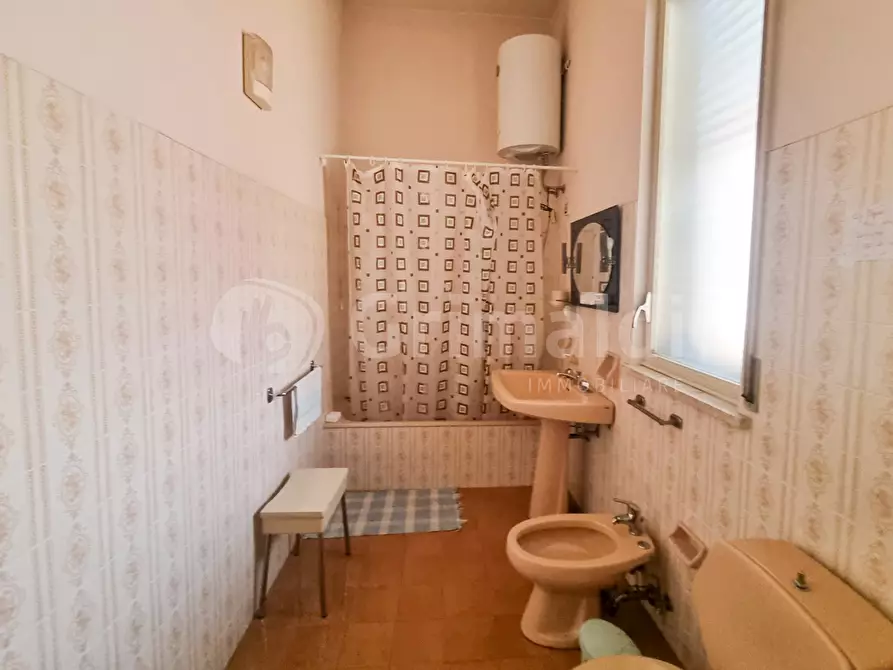 Immagine 10 di Terratetto in vendita  in Via Francesco Azzolini a Avola