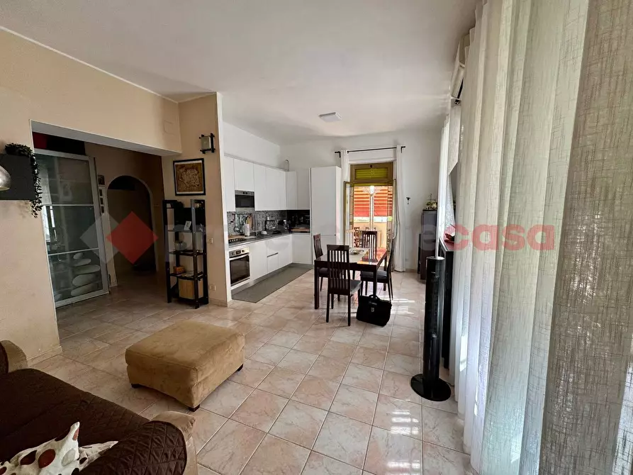 Immagine 3 di Appartamento in vendita  in Via Andrea Barbazza, 65 a Roma