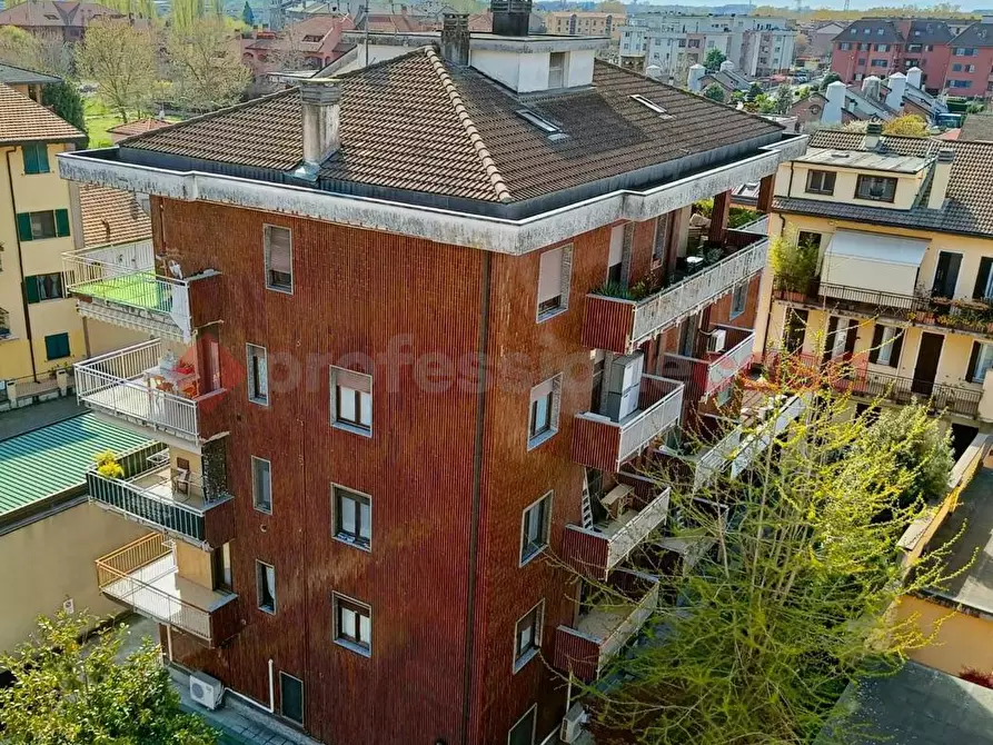 Immagine 24 di Appartamento in vendita  in Via Luigi Cadorna a Opera