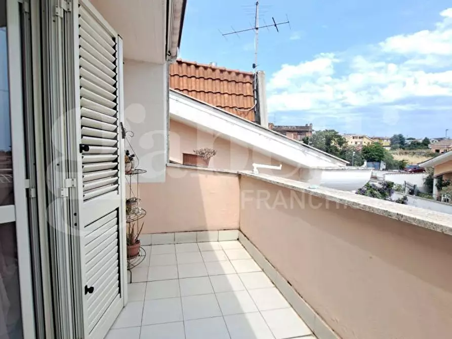 Immagine 21 di Casa bifamiliare in vendita  in Via adda, 21 a Ardea