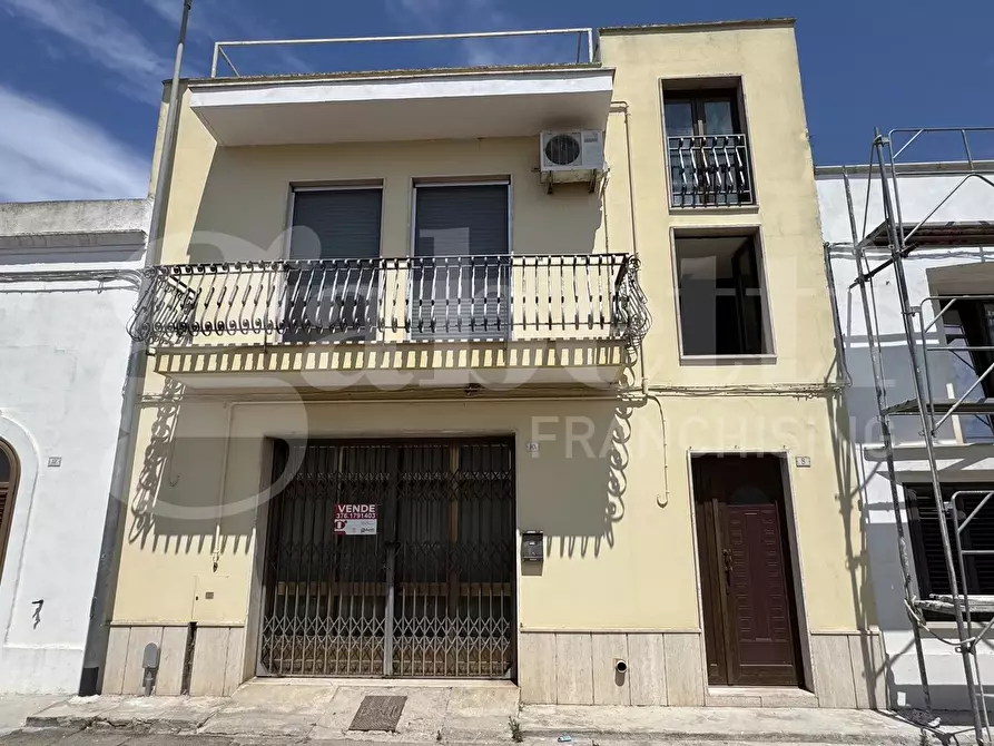 Immagine 35 di Casa indipendente in vendita  in Via Antonio Gramsci, 8 - 10 a Taviano