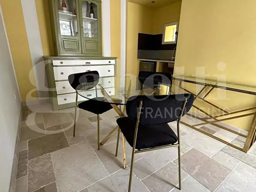 Immagine 28 di Casa indipendente in vendita  in Via Prof. Pietro Pignatelli, 9 a Ostuni