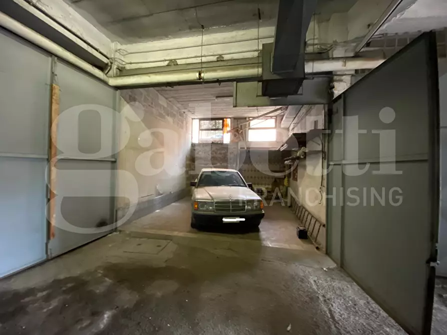 Immagine 6 di Box auto in vendita  in Via Dei Gonzaga, 137 a Roma