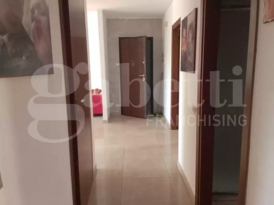 Immagine 11 di Appartamento in vendita  in Piazza G.B.TEDESCO, 7 a Taranto