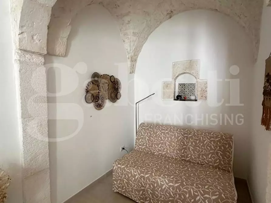 Immagine 9 di Casa indipendente in vendita  in Via Giacomo Leopardi a Ostuni