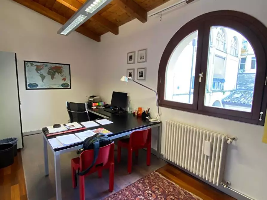 Immagine 15 di Ufficio in vendita  in Via Isonzo, 3 a Forli'