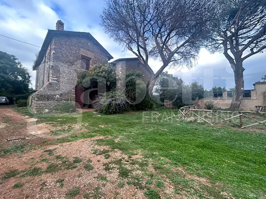 Immagine 1 di Villa in vendita  in Via solfarata, 51 a Roma