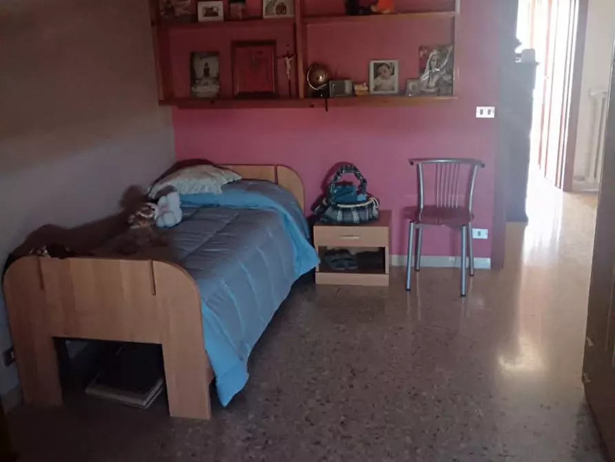Immagine 14 di Appartamento in vendita  in Via TEATRO LA FENICE, 1 a Statte