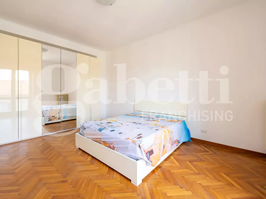 Immagine 14 di Appartamento in affitto  in Via Melloni, 10 a Milano
