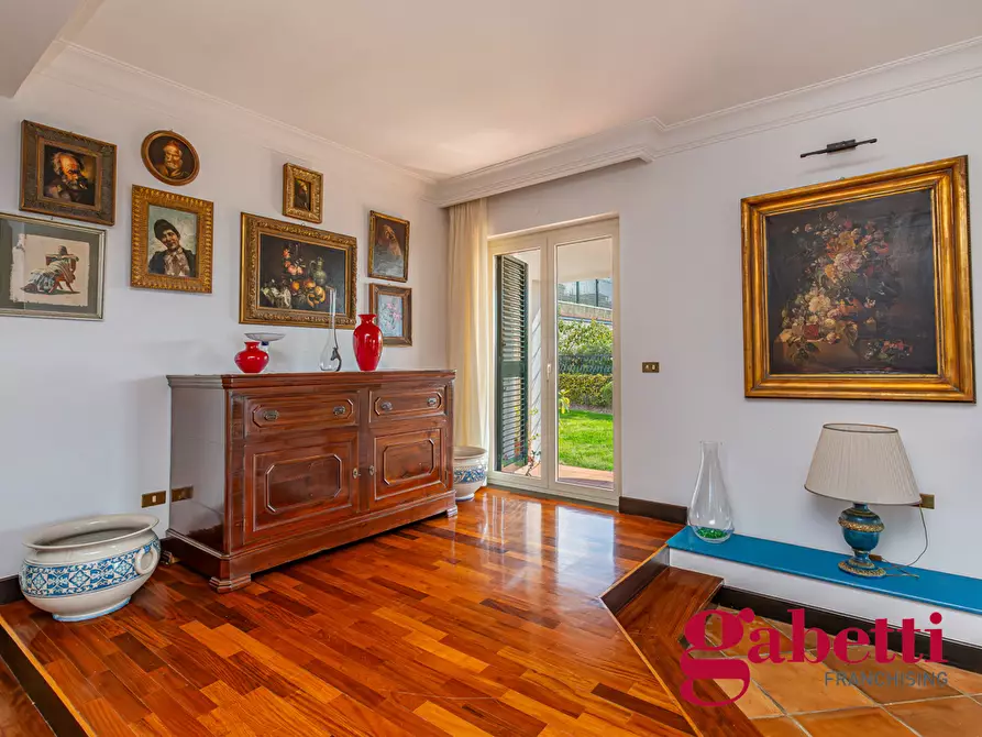 Immagine 8 di Villa in vendita  in Via Montenuovo Licola Patria, 138 a Pozzuoli