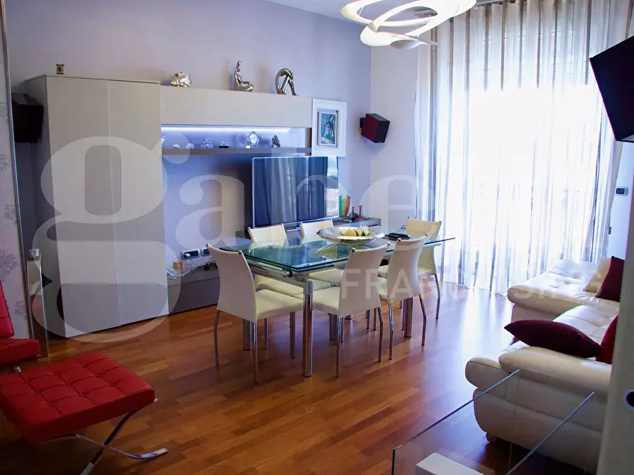 Immagine 3 di Appartamento in vendita  in Corso delle Provincie, 247 a Catania