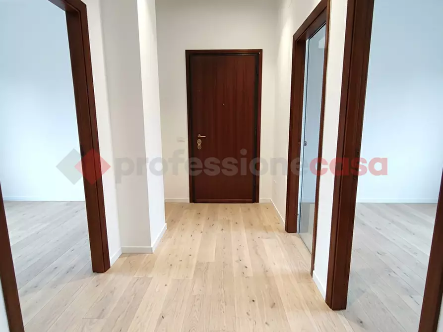 Immagine 28 di Appartamento in vendita  in Via PAVONCELLI a Bari