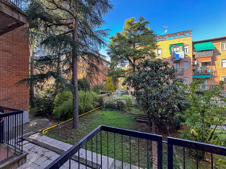 Immagine 14 di Appartamento in vendita  in Via Renato Stracciari, 5 a Bologna