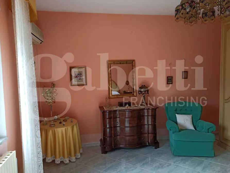 Immagine 10 di Villa in vendita  in Via TRAVERSA EMILIA, 16 a Catanzaro