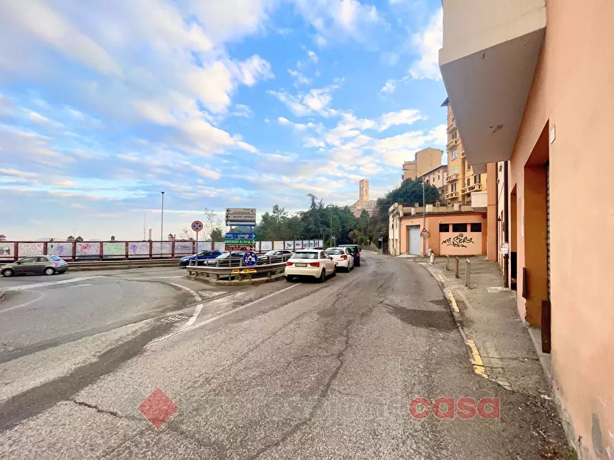 Immagine 11 di Box auto in vendita  in Via Tancredi Ripa di Meana, 33 a Perugia