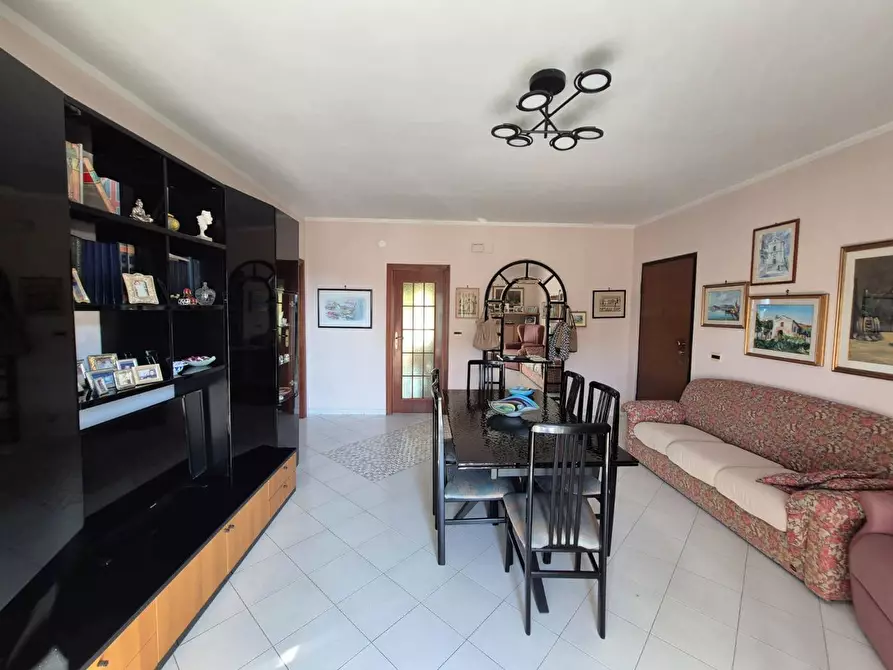 Immagine 13 di Appartamento in vendita  in Via Roma, 9 a Torre Annunziata