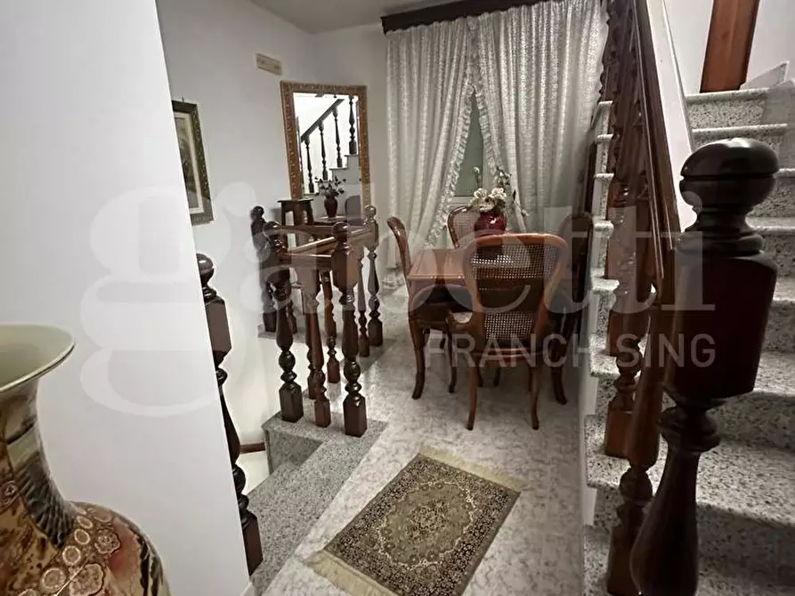 Immagine 14 di Casa indipendente in vendita  in Corso Giuseppe Garibaldi a Ostuni