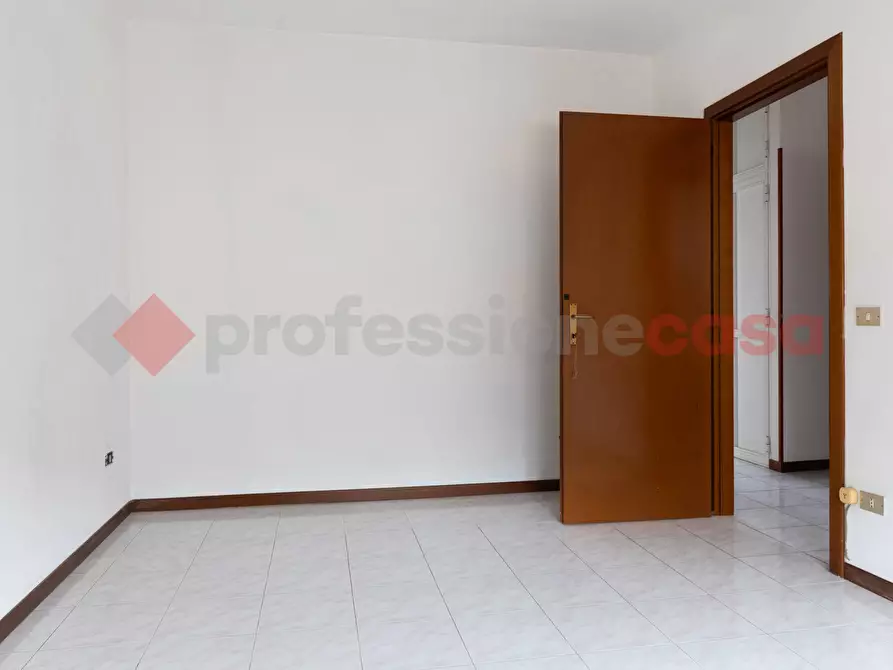 Immagine 27 di Appartamento in vendita  in Via Padre Elia Carosi a Roma