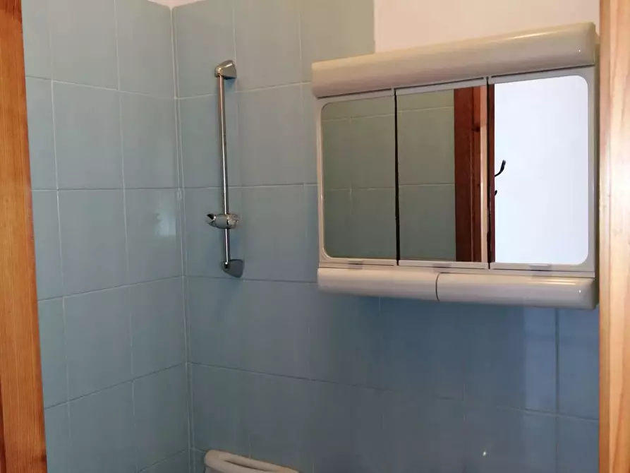 Immagine 22 di Palazzo in vendita  in Via Del Guglietto, 11-13 a Sezze