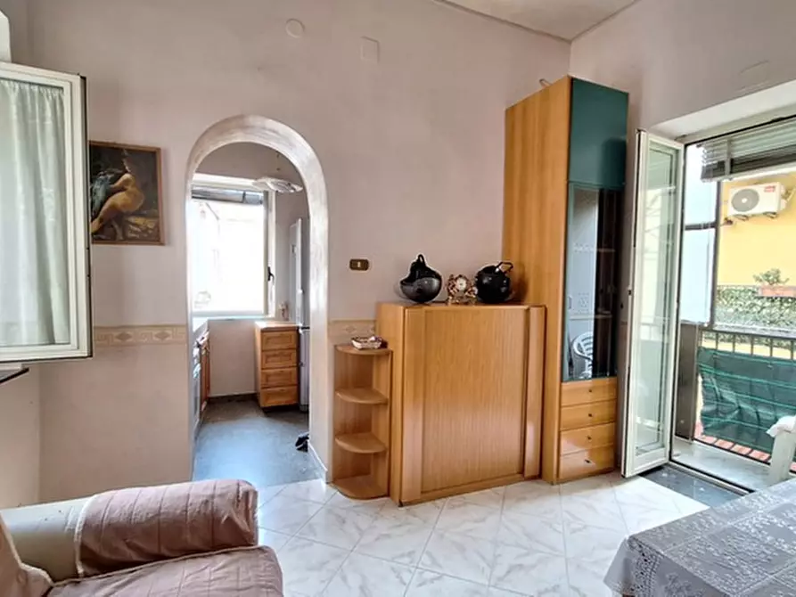 Immagine 11 di Appartamento in affitto  in Vico tutti i Santi a Napoli