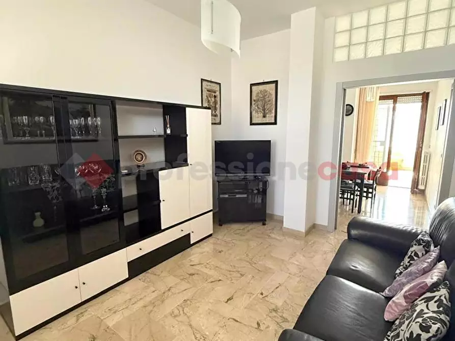 Immagine 4 di Casa indipendente in vendita  in Via CAPPUCCINI a Monopoli