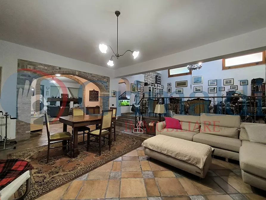 Immagine 23 di Villa in vendita  in Via Baronato del Pellegrino a Messina