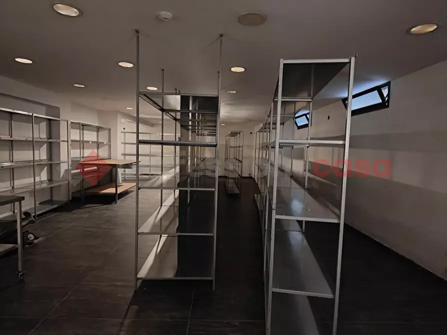 Immagine 2 di Magazzino in affitto  in Via rimini, 16 a Arzano