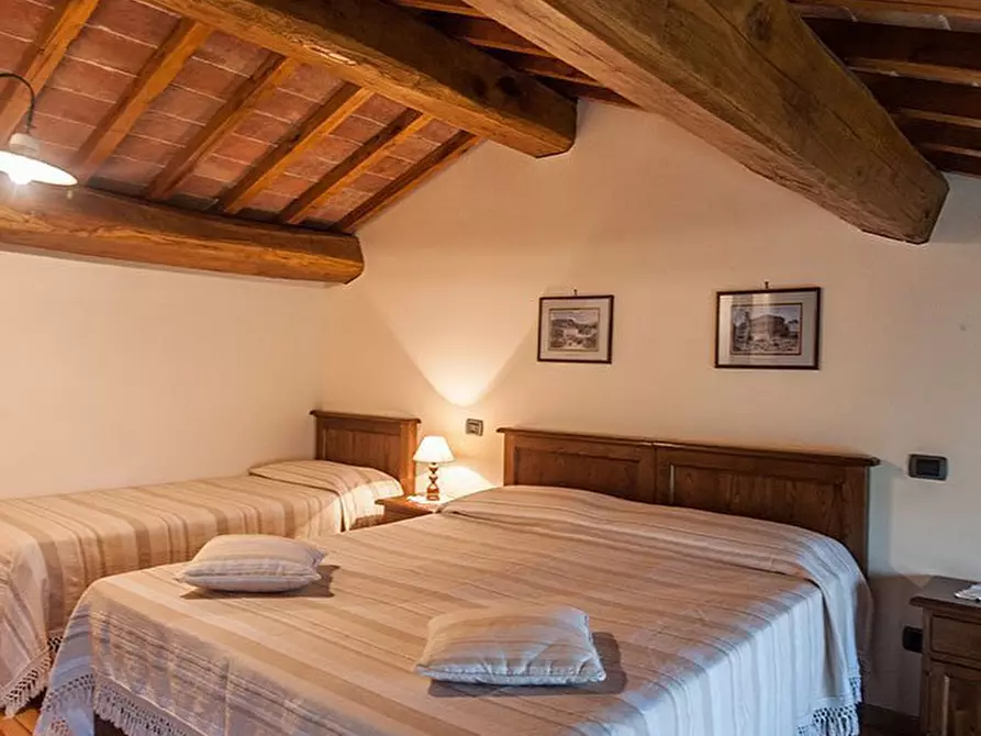 Immagine 3 di Villa in affitto  in Viale Trasimeno, 100 a Magione