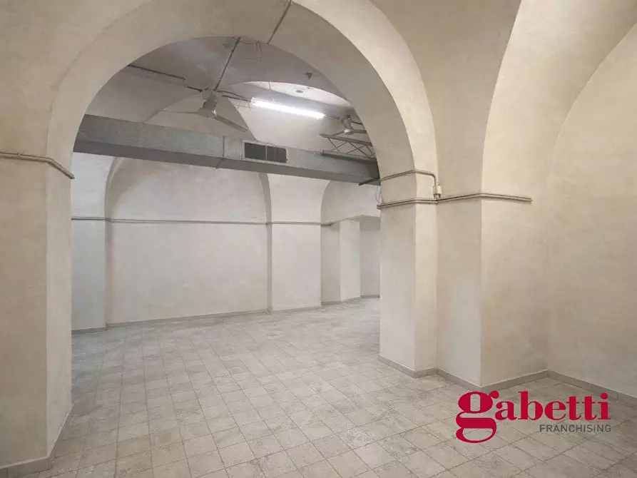 Immagine 14 di Negozio in vendita  in Via Borgo Vittorio, 27 C a Roma