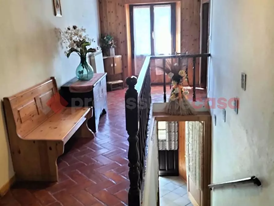 Immagine 9 di Villa in vendita  in Via del Monte Gazzano a Villa Minozzo