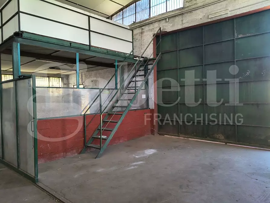 Immagine 2 di Capannone industriale in vendita  in Contrada Cozzipodi, snc a Maida