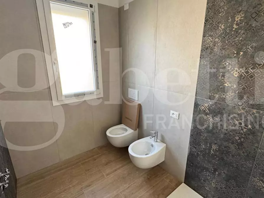 Immagine 15 di Appartamento in vendita  in Via Ricci, snc a Tortoreto