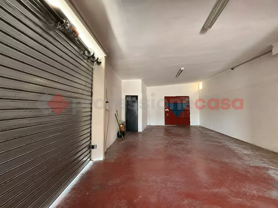 Immagine 7 di Negozio in affitto  in Via Madonna delle Grazie, snc a Anagni