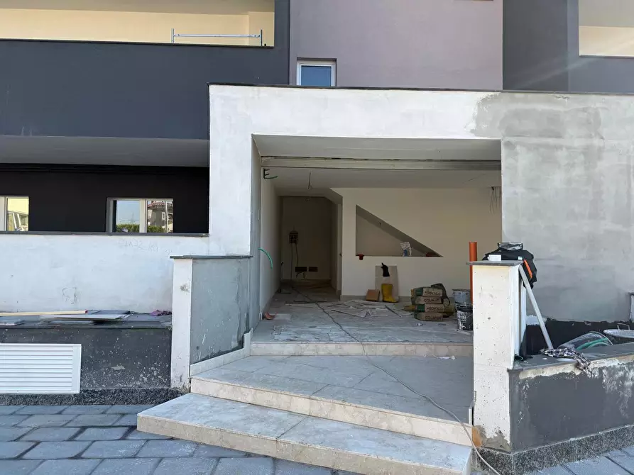 Immagine 17 di Appartamento in vendita  in Via Provinciale Botteghelle a Napoli