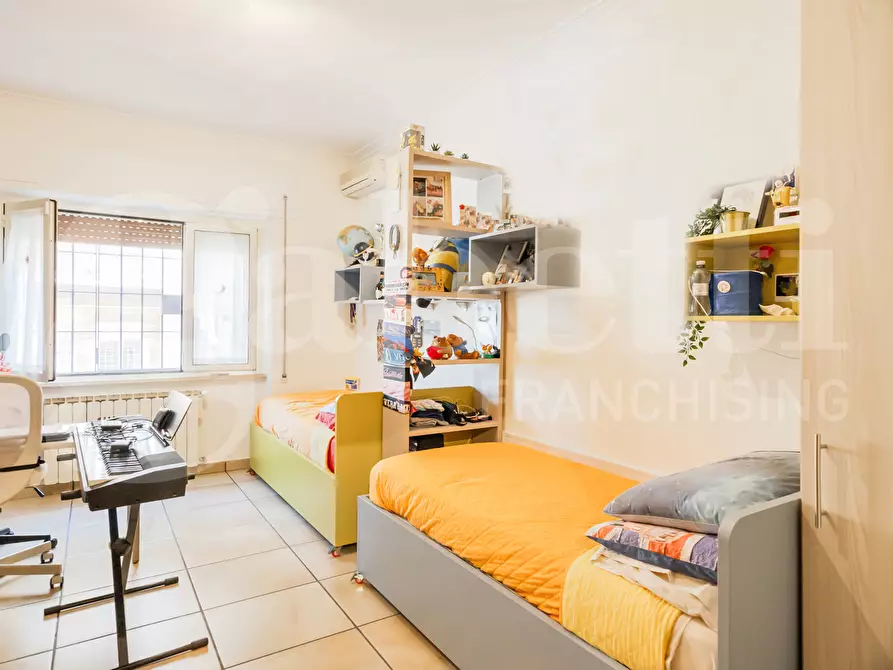 Immagine 14 di Appartamento in vendita  in Via Lucio II a Roma