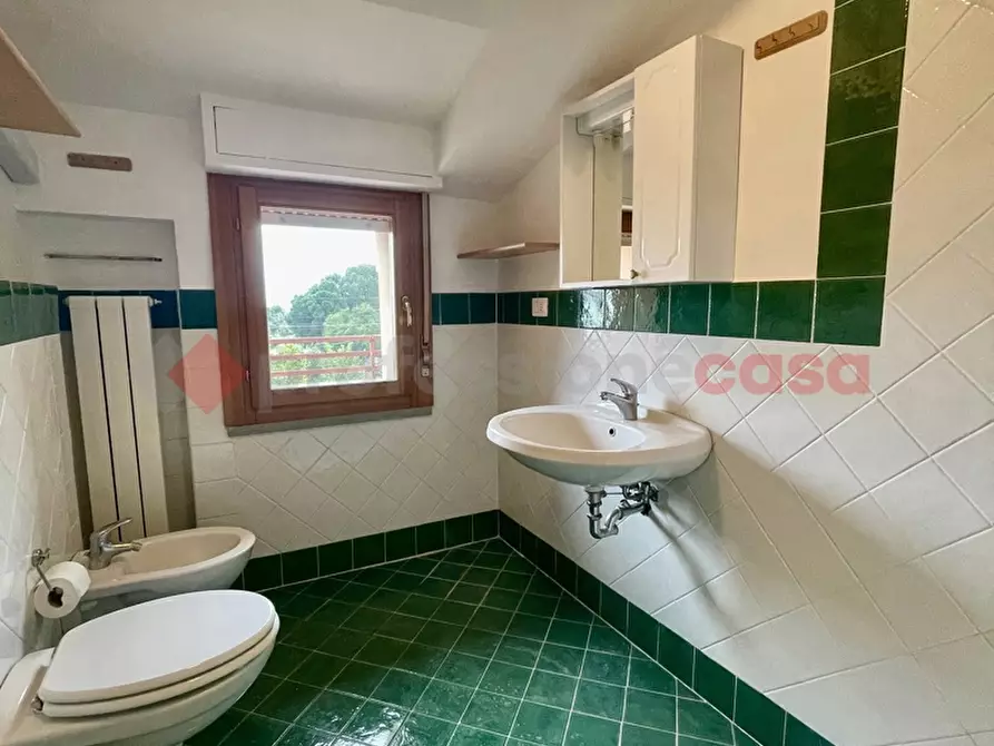 Immagine 10 di Appartamento in affitto  in Via Irma Ricci, 13 a Passignano Sul Trasimeno