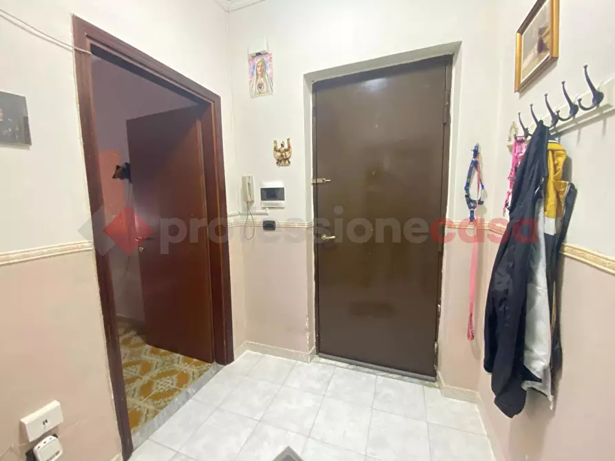 Immagine 3 di Appartamento in vendita  in Via Como, SNC a Mondragone