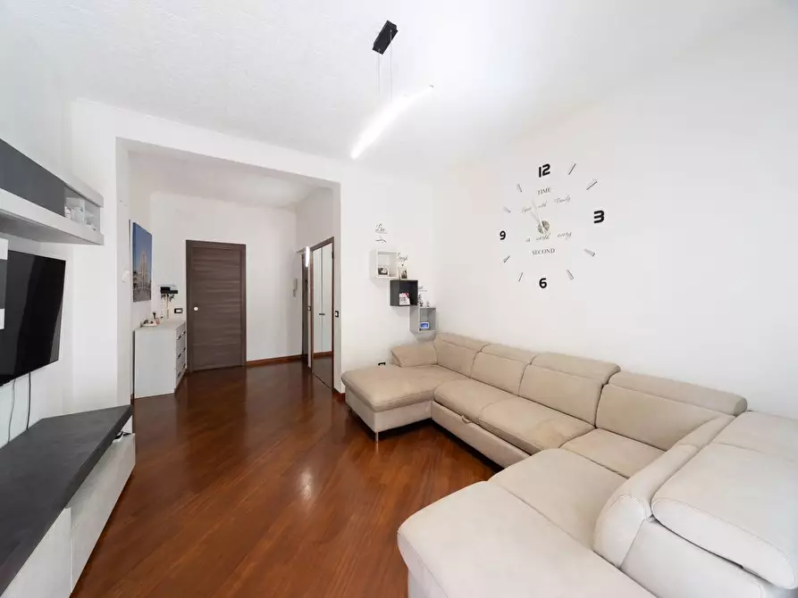 Immagine 2 di Appartamento in vendita  in Via GRIVOLA, 18 a Milano